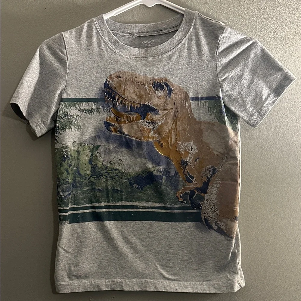 Carter’s Kids Gray T-Rex Dinosaur Graphic Tee Boys Size 8 Short Sleeve Shirt